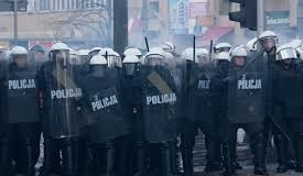 Najwyższą podwyżkę dostaną policjanci