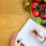 Dietetyka dostarcza informacje niezbędne do opracowania zasad zdrowego odżywiania
