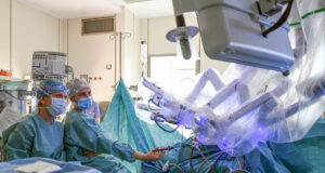 Słupską chirurgia operuje już z pomocą robota do wspomagania operacji DaVinci - Fot. WSzS/Paulina Kawalec