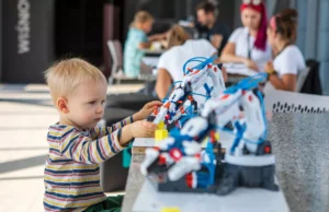 Światowy Dzień Kreatywności i Innowacji w Fab Lab powered by WIŚNIOWSKI